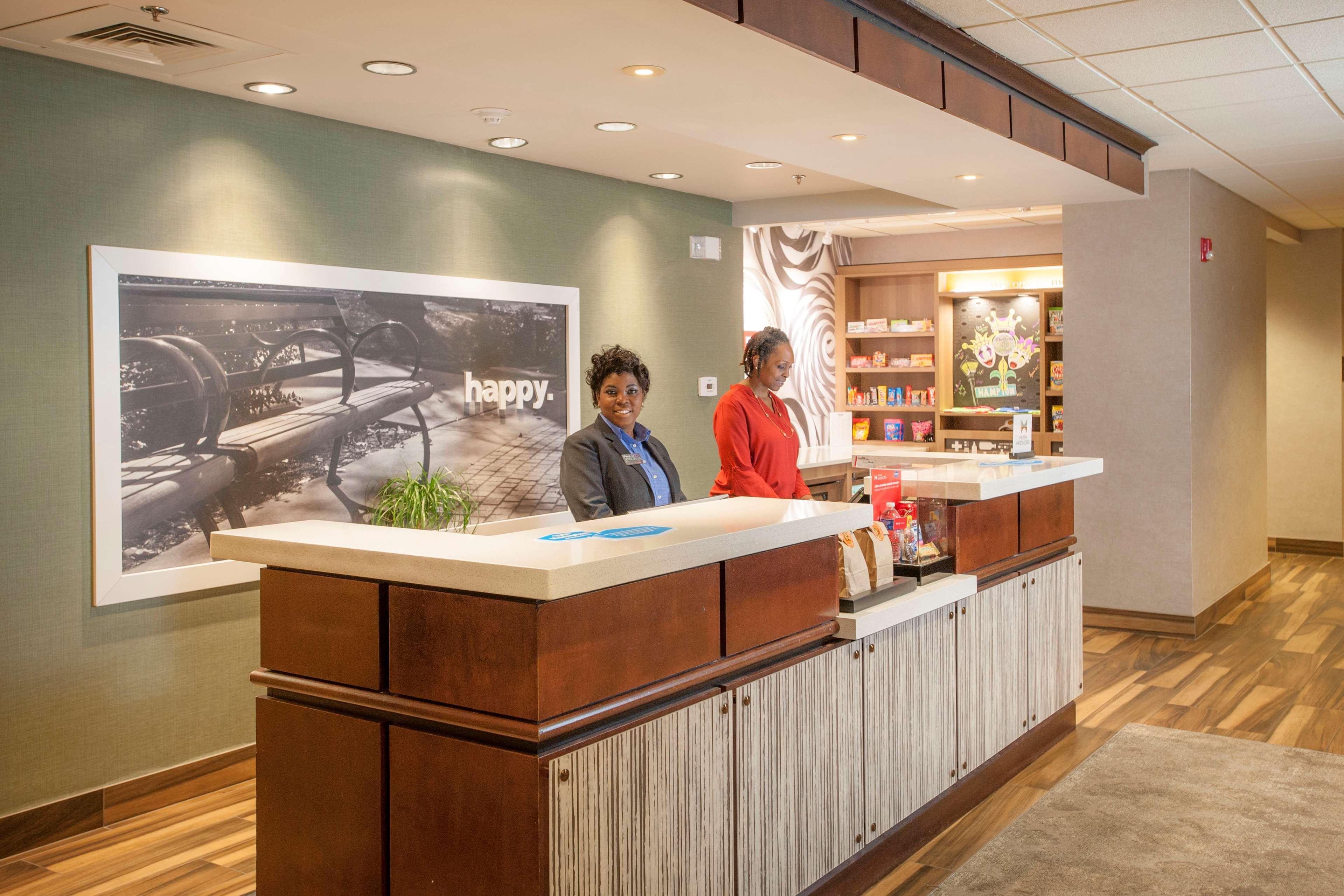Hampton Inn & Suites Mobile Providence Park/Airport Eksteriør bilde