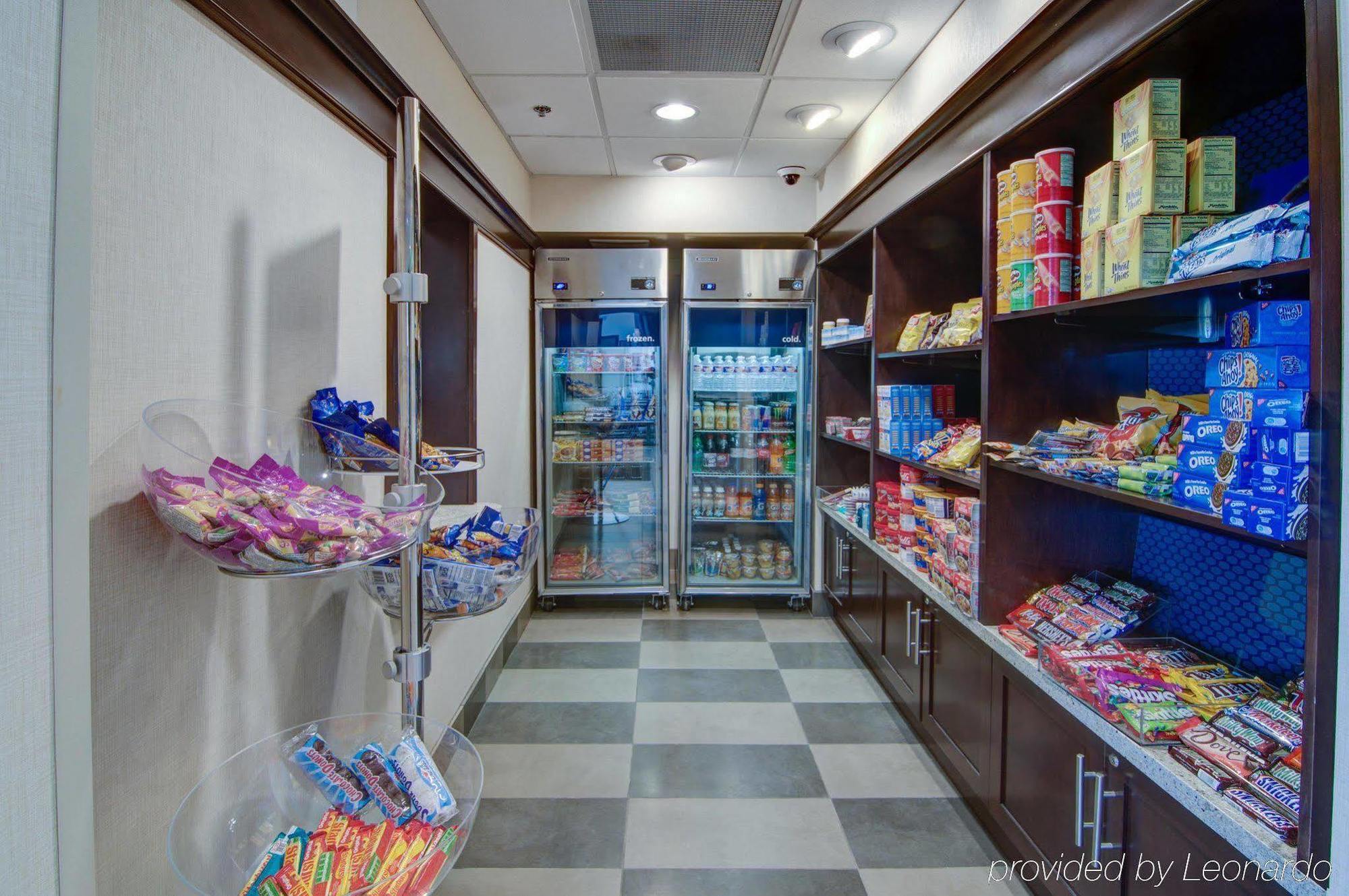 Hampton Inn & Suites Mobile Providence Park/Airport Eksteriør bilde