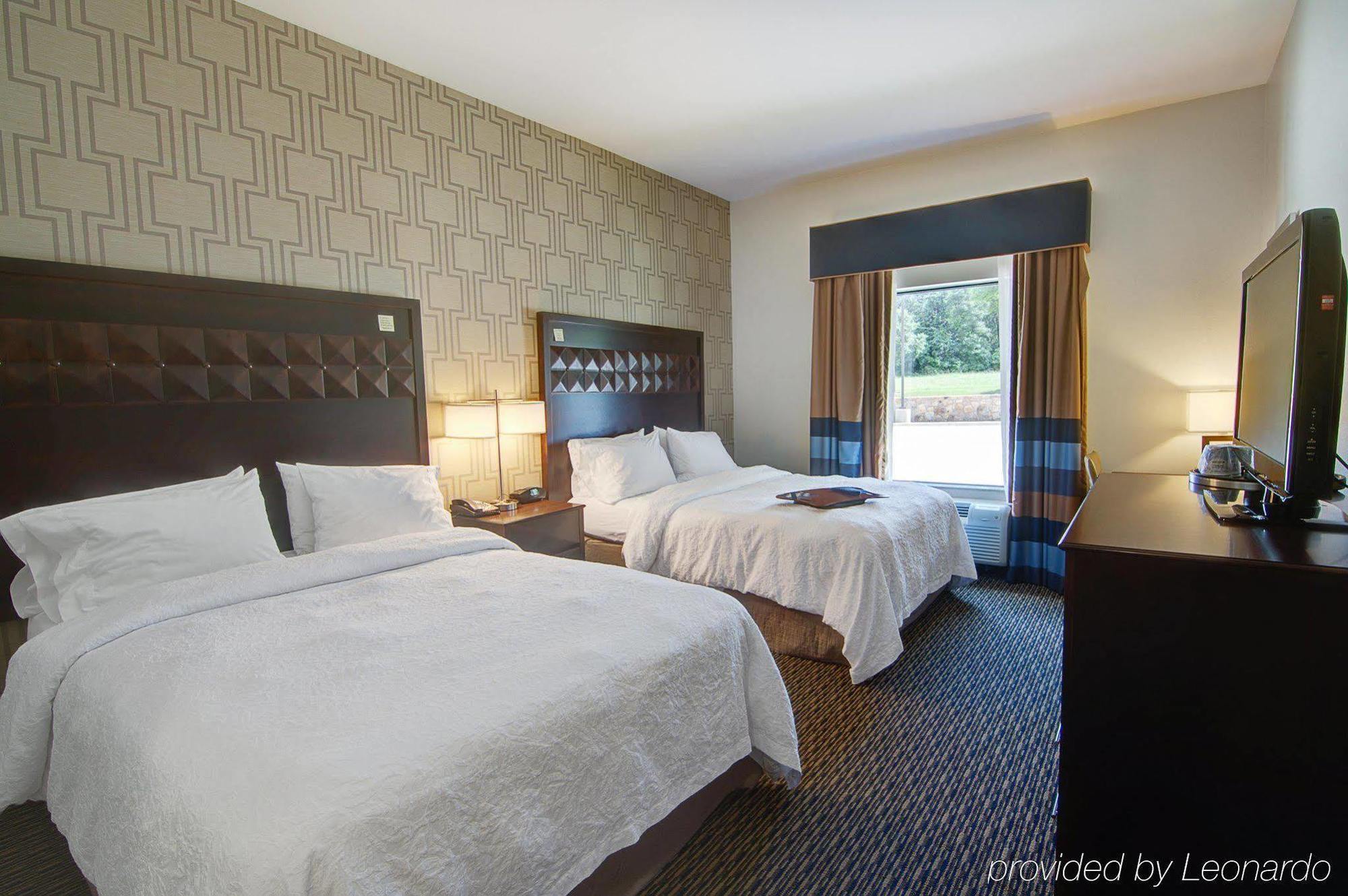 Hampton Inn & Suites Mobile Providence Park/Airport Eksteriør bilde
